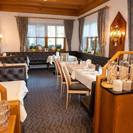 Konukevi Eggerstueberl 3*