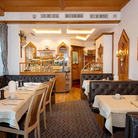 Eggerstueberl Konukevi Ischgl